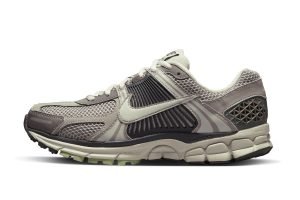 Alternative view of AIR ZOOM VOMERO 5 COBBLESTONE FLAT PEWTER