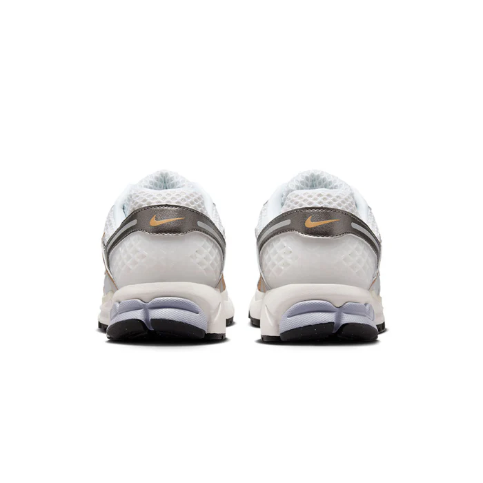 ZOOM VOMERO 5 PLATINUM TINT METALLIC GOLD - Image 5