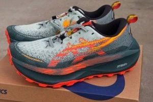 ASICCSS TRABUCO MAX 4 TRAIL COLD MOSS NOVA ORANGE 1094 FIX