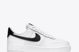 AF 1 LOW WHITE BLACK SWOOSH 439