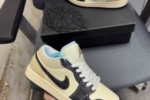 AJ 1 LOW SE COCONUT MILK