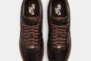 Alternative view of AF 1 LOW FAUNA BROWN CROC