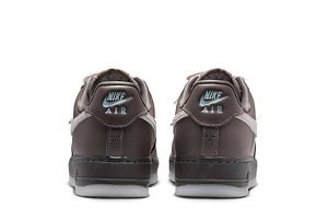 Alternative view of AF 1 LOW 07 LV8 RIDGEROCK