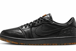Alternative view of AJ 1 RETRO LOW OG XUANWU YEAR OF THE SNAKE