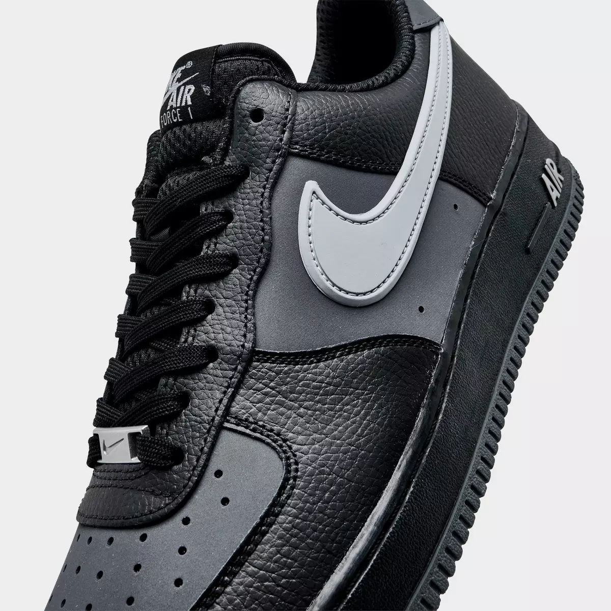 AF 1 07 LV8 BLACK LIGHT SMOKE GREY - Image 4