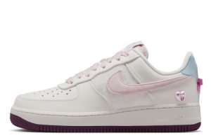 Alternative view of AF 1 LOW VALENTINES DAY 2026 FOR HER
